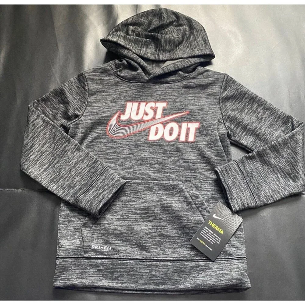 NWT Nike Hoodie & Tee Bundle Boys Size 6